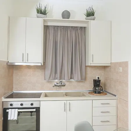 Dafnis Apartman Corfu (city)